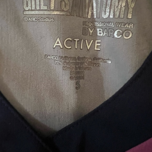 Grey’s Anatomy scrubs set - Picture 3 of 3